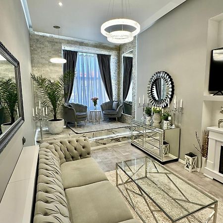 Deyinn Guest House Centrum Turda Eksteriør billede