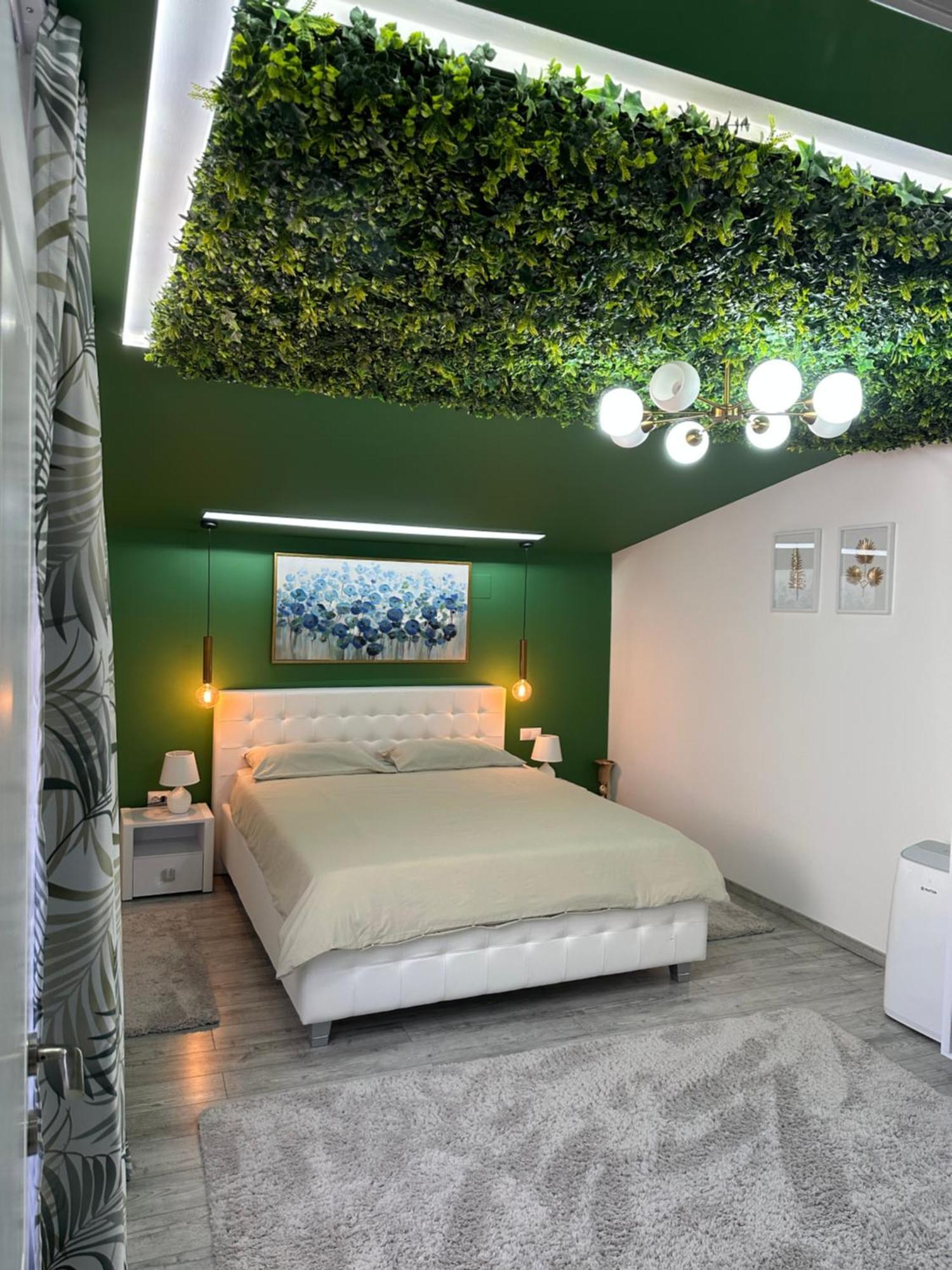 Deyinn Guest House Centrum Turda Eksteriør billede